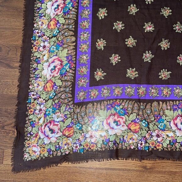 Echo very large multi colored floral scarf/wrap - Picture 4 of 11